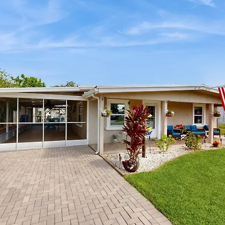 Chobee Canal Casa